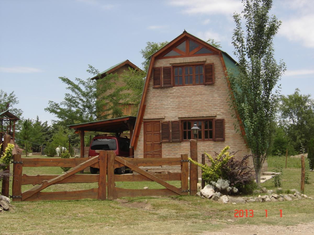 Cabanas Ecos Del Rio Лос-Реартес Номер фото